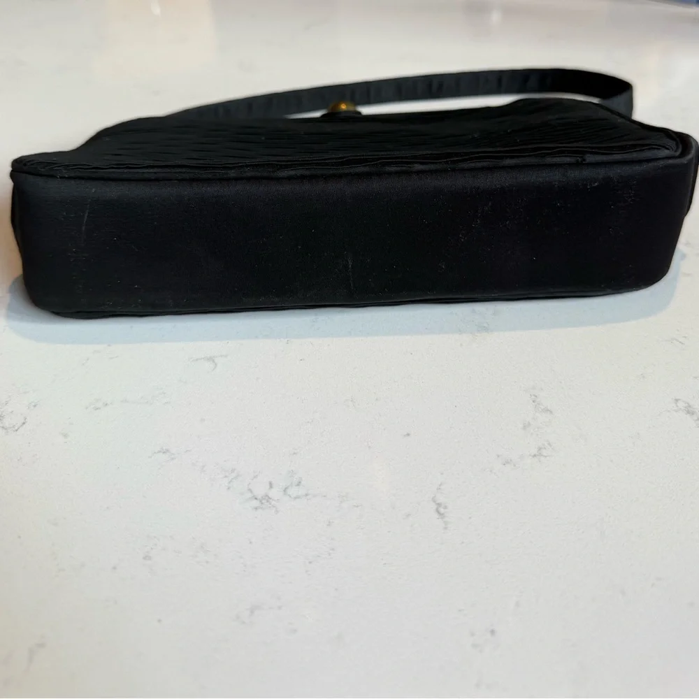 Vintage Meyers Made in USA Elegant Black Women's Handbag - Picture 9 of 9